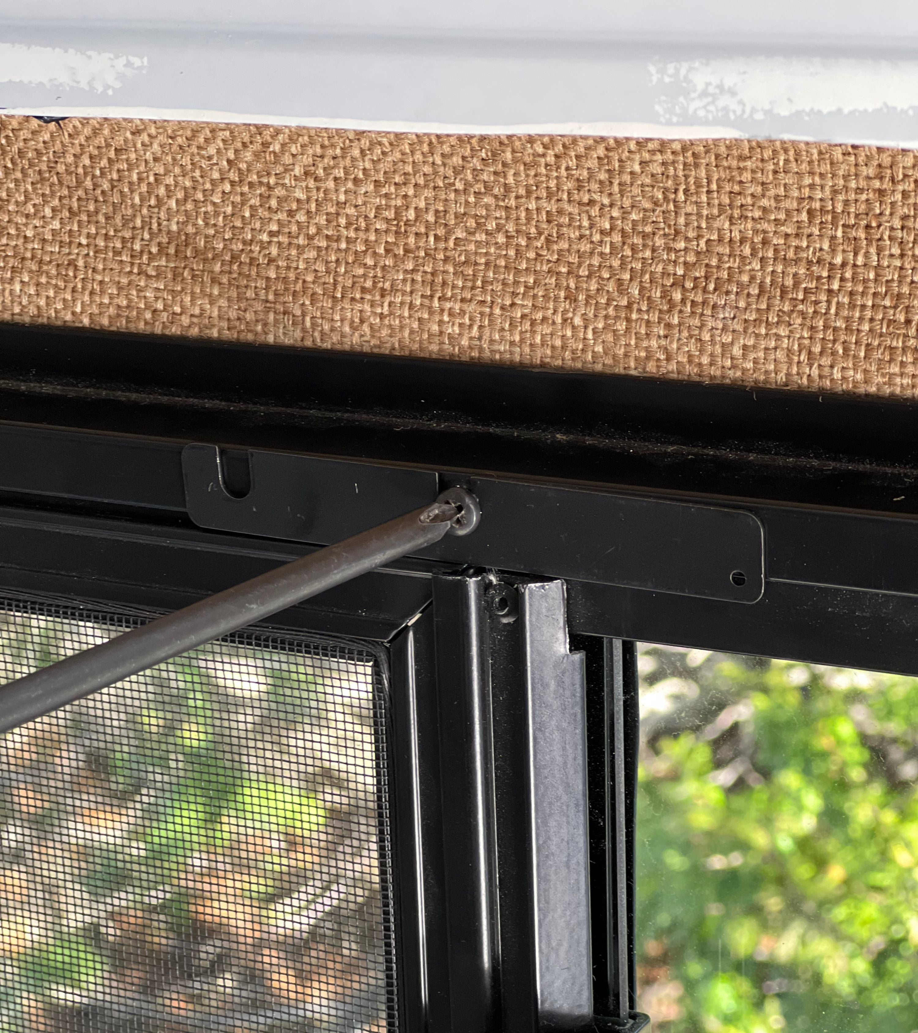 Universal side windows